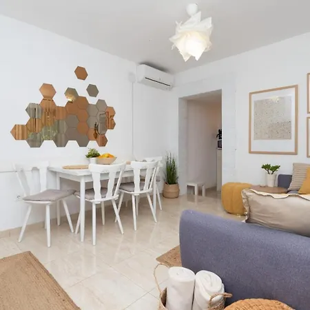 Holiday Nona Nyaraló Makarska