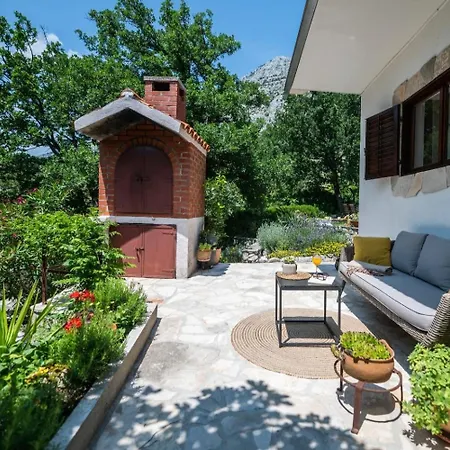 Holiday Nona Nyaraló Makarska