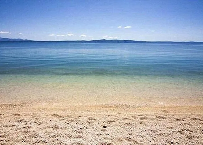 בית נופש Nona *