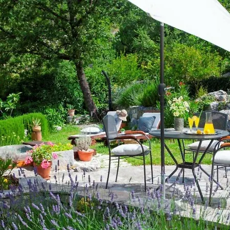 Nona Holiday home *